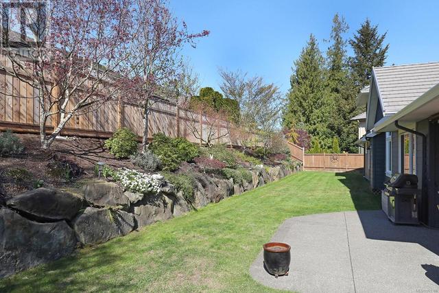 2289 Lancashire Pl, House detached with 4 bedrooms, 3 bathrooms and 6 parking in Courtenay BC | Image 34