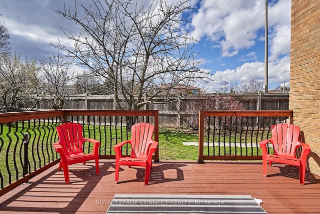 64 Jason Dr, House detached with 4 bedrooms, 4 bathrooms and 5 parking in Whitby ON | Image 31