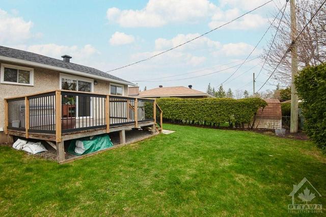 1319 Avenue T Avenue, House detached with 3 bedrooms, 2 bathrooms and null parking in Ottawa ON | Image 24