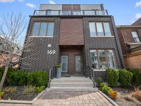 11 - 169 Jones Ave, Townhouse with 3 bedrooms, 3 bathrooms and 1 parking in Toronto ON | Card Image