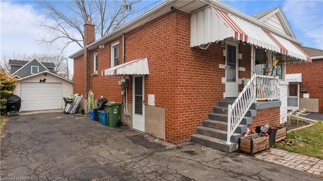 266 East 34th Street, House detached with 3 bedrooms, 2 bathrooms and 6 parking in Hamilton ON | Image 15