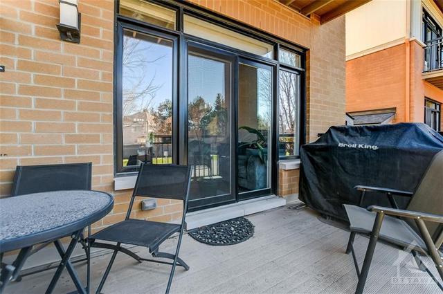 27 Bergeron Private, House attached with 2 bedrooms, 3 bathrooms and 1 parking in Ottawa ON | Image 22