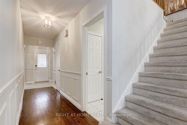 153 Willowbrook Rd, House detached with 4 bedrooms, 4 bathrooms and 4 parking in Markham ON | Image 11