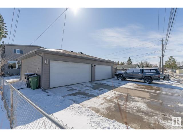 9834 162 St Nw Nw, House semidetached with 3 bedrooms, 2 bathrooms and null parking in Edmonton AB | Image 8