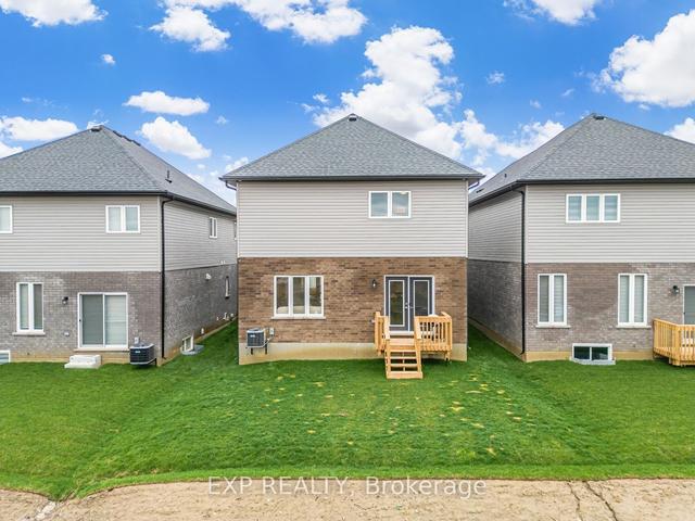 152 Cittadella Blvd, House detached with 4 bedrooms, 4 bathrooms and 3 parking in Hamilton ON | Image 31