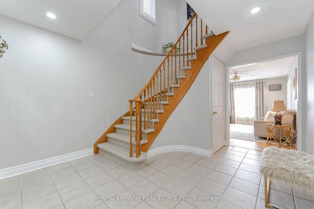 1624 Burnside Dr, House detached with 4 bedrooms, 4 bathrooms and 4 parking in Pickering ON | Image 9