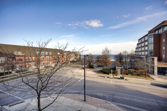 310 - 80 Port St E, Condo with 2 bedrooms, 3 bathrooms and 2 parking in Mississauga ON | Image 9