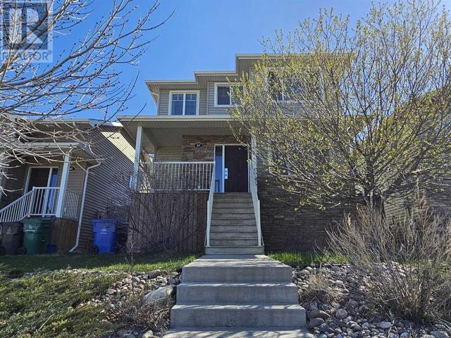 85 Mt Sundial Court W, House detached with 4 bedrooms, 3 bathrooms and 2 parking in Lethbridge AB | Image 2
