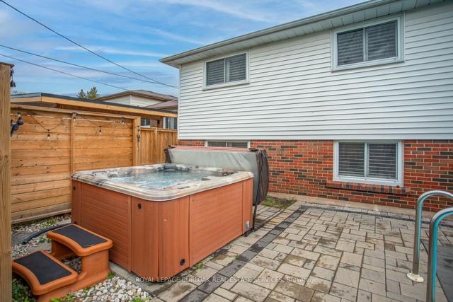 540 Kenmarr Cres, House detached with 2 bedrooms, 3 bathrooms and 3 parking in Burlington ON | Image 33