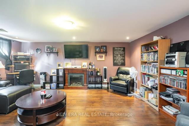 1362 Cawthra Rd, House detached with 3 bedrooms, 2 bathrooms and 8 parking in Mississauga ON | Image 24