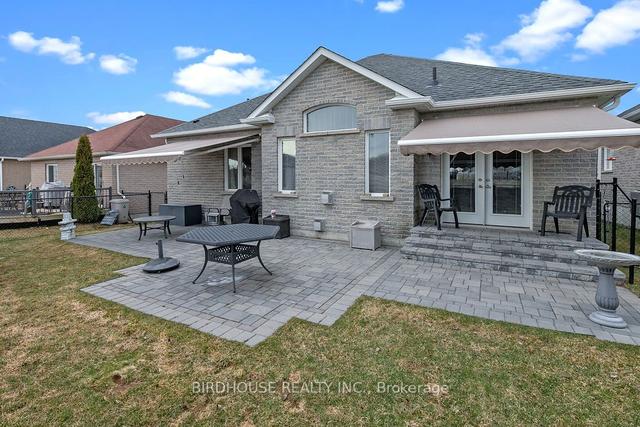 32 Gunsolus Rd, House detached with 3 bedrooms, 3 bathrooms and 7 parking in Kawartha Lakes ON | Image 25