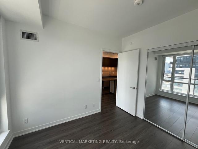 1118 - 7950 Bathurst St, Condo with 1 bedrooms, 1 bathrooms and 1 parking in Vaughan ON | Image 7