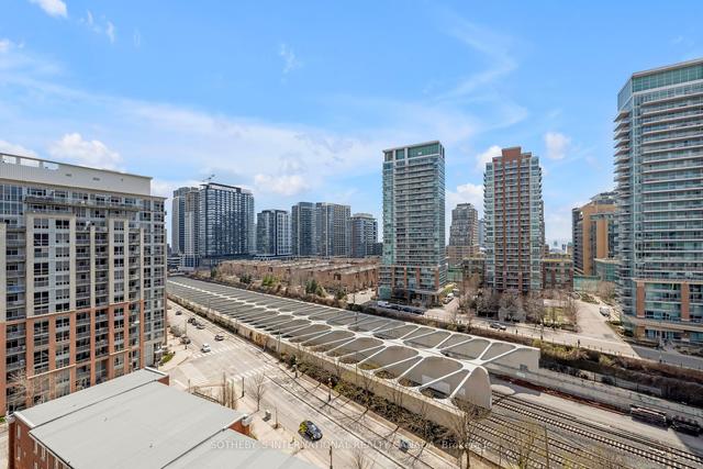 1025 - 1029 King St W, Condo with 2 bedrooms, 2 bathrooms and 2 parking in Toronto ON | Image 6