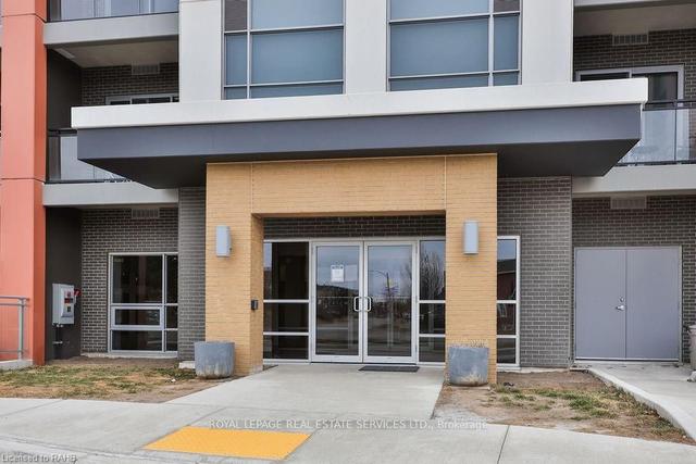 104 - 4040 Upper Middle Rd, Condo with 1 bedrooms, 1 bathrooms and 2 parking in Burlington ON | Image 1