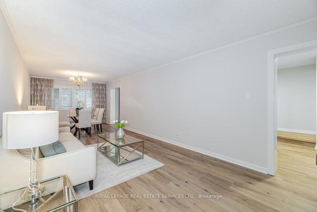 4 - 90 Sarah Lane, Townhouse with 3 bedrooms, 4 bathrooms and 2 parking in Oakville ON | Image 6