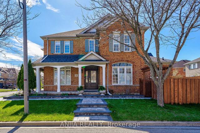 8 Aylesbury Gate, House detached with 4 bedrooms, 5 bathrooms and 6 parking in Markham ON | Image 1