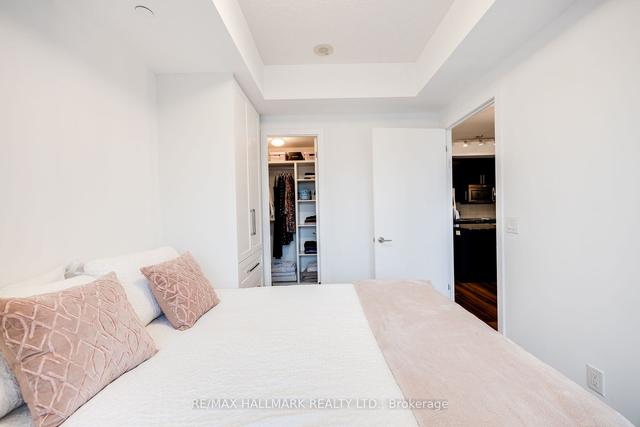 504 - 60 Berwick Ave, Condo with 1 bedrooms, 1 bathrooms and 1 parking in Toronto ON | Image 11