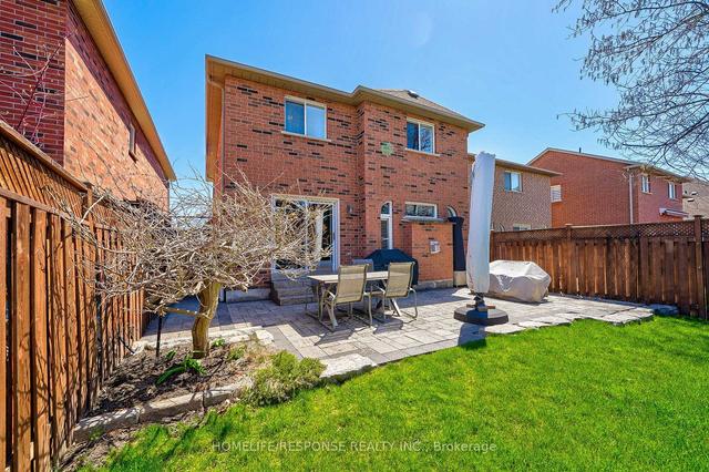 3717 Windhaven Dr, House detached with 4 bedrooms, 3 bathrooms and 6 parking in Mississauga ON | Image 32