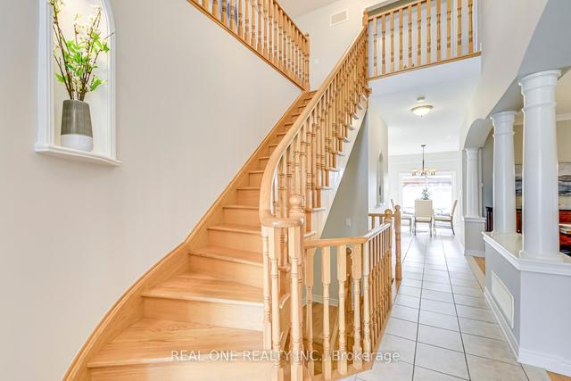 2441 Tesla Cres, House detached with 5 bedrooms, 4 bathrooms and 6 parking in Oakville ON | Image 15