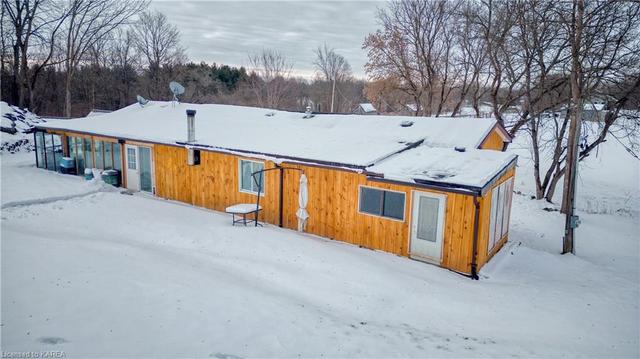 5121 Wilmer Road, House detached with 2 bedrooms, 1 bathrooms and 6 parking in South Frontenac ON | Image 45
