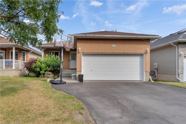 1059 Greenwood Park Drive, House detached with 5 bedrooms, 2 bathrooms and 4 parking in Kingston ON | Image 12