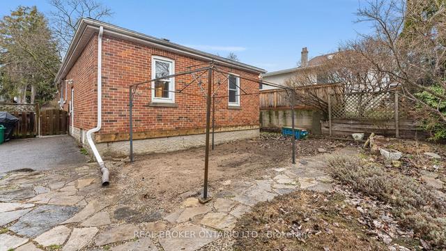 161 Morrell St, House detached with 3 bedrooms, 2 bathrooms and 2 parking in Brantford ON | Image 17