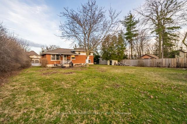 63 Deerhurst Rd, House detached with 3 bedrooms, 2 bathrooms and 8 parking in Hamilton ON | Image 26