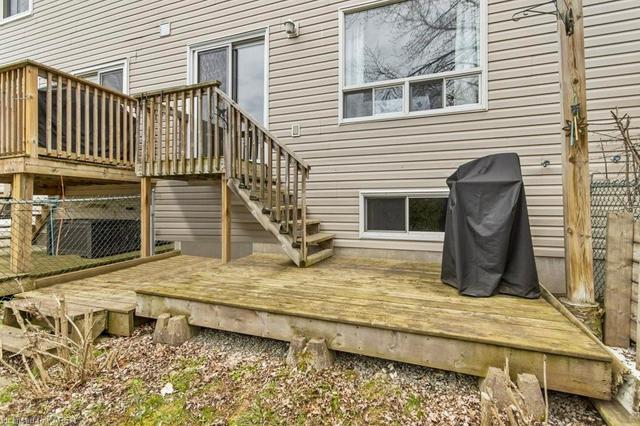 708 Mclean Court, House attached with 3 bedrooms, 1 bathrooms and 3 parking in Kingston ON | Image 19