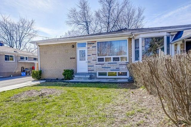 307 Axminster Dr, House semidetached with 3 bedrooms, 2 bathrooms and 6 parking in Richmond Hill ON | Image 23