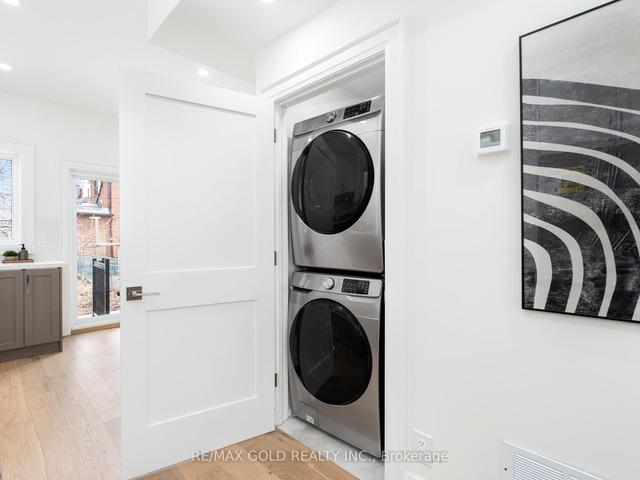 1007 Ossington Ave, House detached with 3 bedrooms, 4 bathrooms and 0 parking in Toronto ON | Image 2
