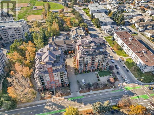 1001 - 2113 Atkinson Street, Condo with 2 bedrooms, 2 bathrooms and 1 parking in Penticton BC | Image 26