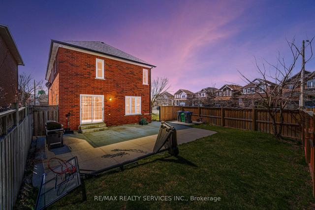 80 Loons Call Cres, House detached with 4 bedrooms, 3 bathrooms and 6 parking in Brampton ON | Image 30