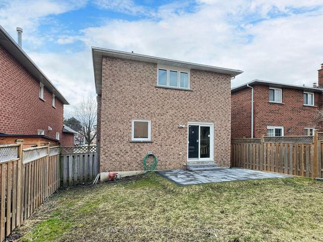 15 Berwick Cres, House detached with 3 bedrooms, 4 bathrooms and 6 parking in Richmond Hill ON | Image 25