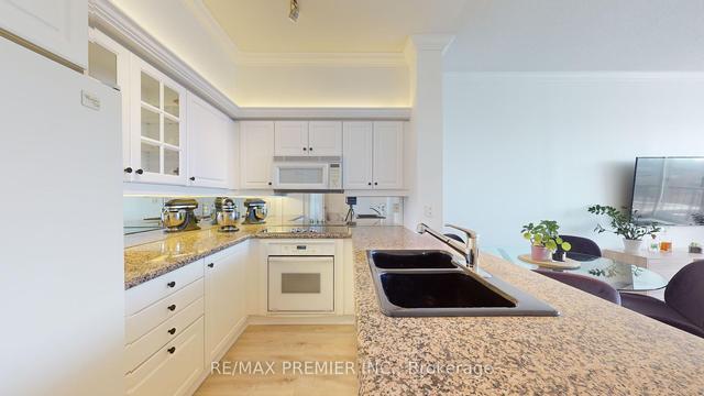 ph08 - 18 Wanless Ave, Condo with 1 bedrooms, 1 bathrooms and 1 parking in Toronto ON | Image 4