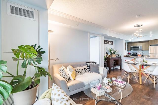 911 - 1346 Danforth Rd E, Condo with 2 bedrooms, 2 bathrooms and 1 parking in Toronto ON | Image 14