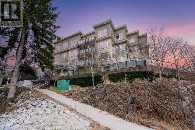 201 - 11566 224 Street, Condo with 2 bedrooms, 2 bathrooms and 2 parking in Maple Ridge BC | Image 25