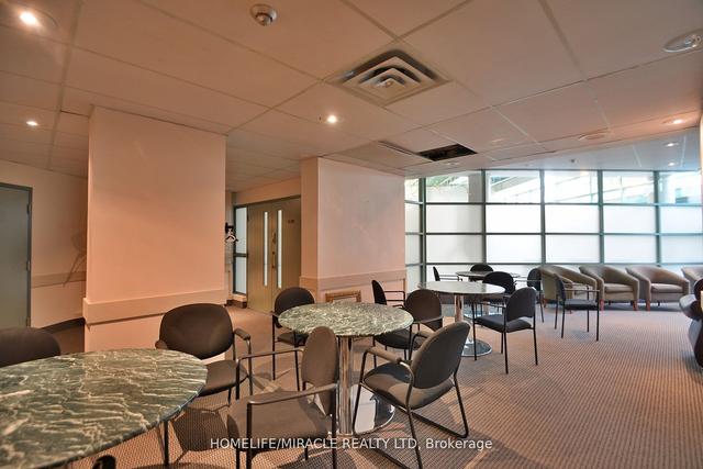 1919 - 4185 Shipp Dr, Condo with 2 bedrooms, 2 bathrooms and 1 parking in Mississauga ON | Image 28