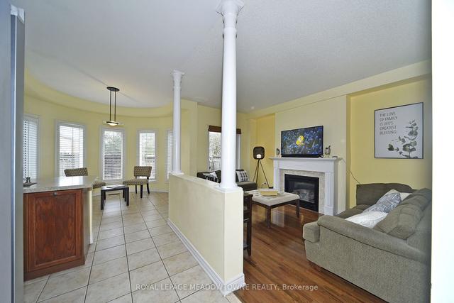108 Littleside St, House detached with 4 bedrooms, 4 bathrooms and 6 parking in Richmond Hill ON | Image 4