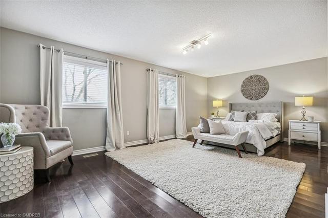 3268 Charlebrook Court, House detached with 6 bedrooms, 3 bathrooms and 6 parking in Mississauga ON | Image 10