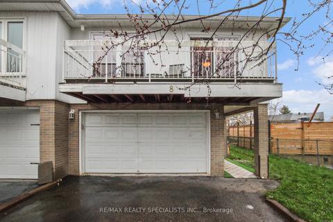 8 Griselda Crt, House semidetached with 3 bedrooms, 2 bathrooms and 7 parking in Brampton ON | Card Image