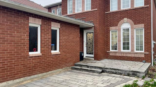 24 Holmes Cres, House detached with 4 bedrooms, 5 bathrooms and 6 parking in Ajax ON | Image 23
