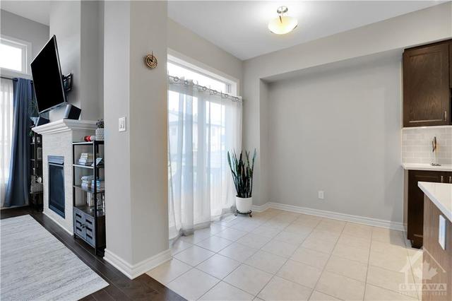 811 Quartet Avenue, Townhouse with 3 bedrooms, 3 bathrooms and 2 parking in Ottawa ON | Image 18