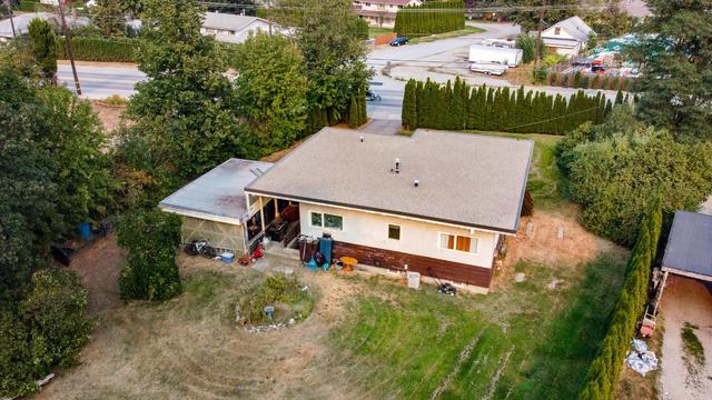 2700 Columbia Avenue, House detached with 2 bedrooms, 1 bathrooms and null parking in Castlegar BC | Image 35