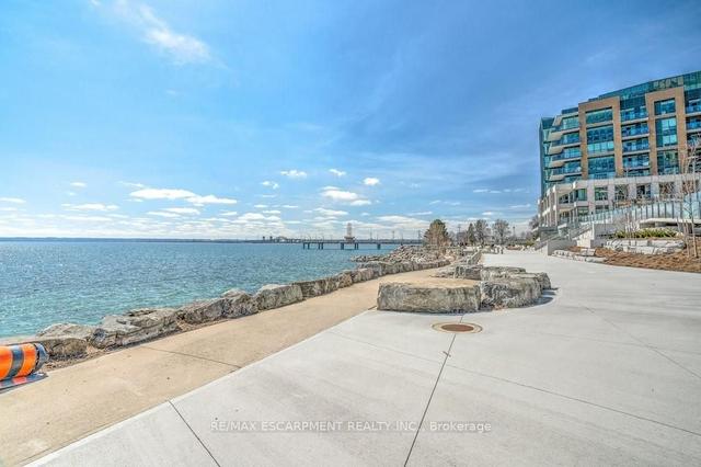 602 - 2121 Lakeshore Rd, Condo with 2 bedrooms, 2 bathrooms and 1 parking in Burlington ON | Image 35