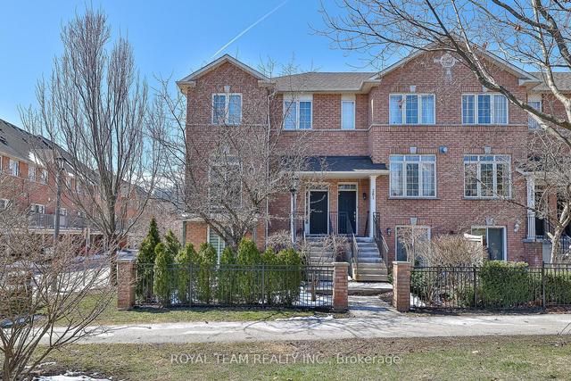 280 - 23 Observatory Lane, Townhouse with 3 bedrooms, 3 bathrooms and 2 parking in Richmond Hill ON | Image 1
