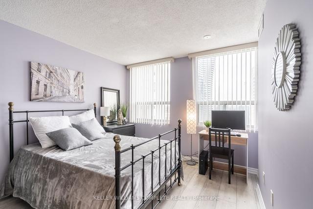 2601 - 3650 Kaneff Cres, Condo with 2 bedrooms, 2 bathrooms and 2 parking in Mississauga ON | Image 14