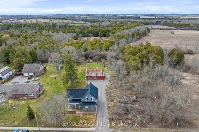 743 Janetville Rd, House detached with 3 bedrooms, 2 bathrooms and 7 parking in Kawartha Lakes ON | Image 4