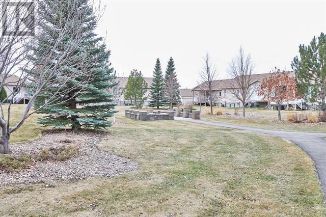 81 Sandstone Place Se, House semidetached with 3 bedrooms, 3 bathrooms and 4 parking in Medicine Hat AB | Image 41