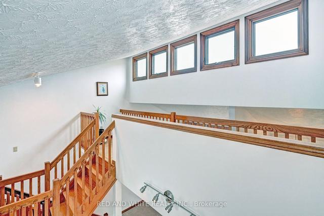 38 Burton Rd, House detached with 5 bedrooms, 4 bathrooms and 8 parking in Guelph ON | Image 30