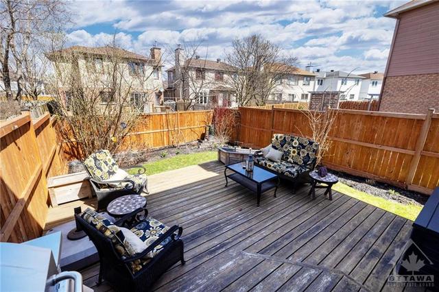 11 Maurya Court, Townhouse with 3 bedrooms, 3 bathrooms and 2 parking in Ottawa ON | Image 19